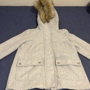 Gap girls gray size small winter coat with fur hood 8% wool.